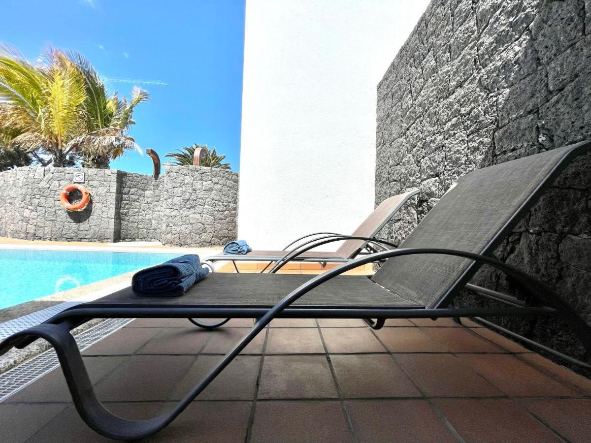 Villas Mamma Mia Pool Heat Private & Jacuzzi Playa Blanca  Exterior foto