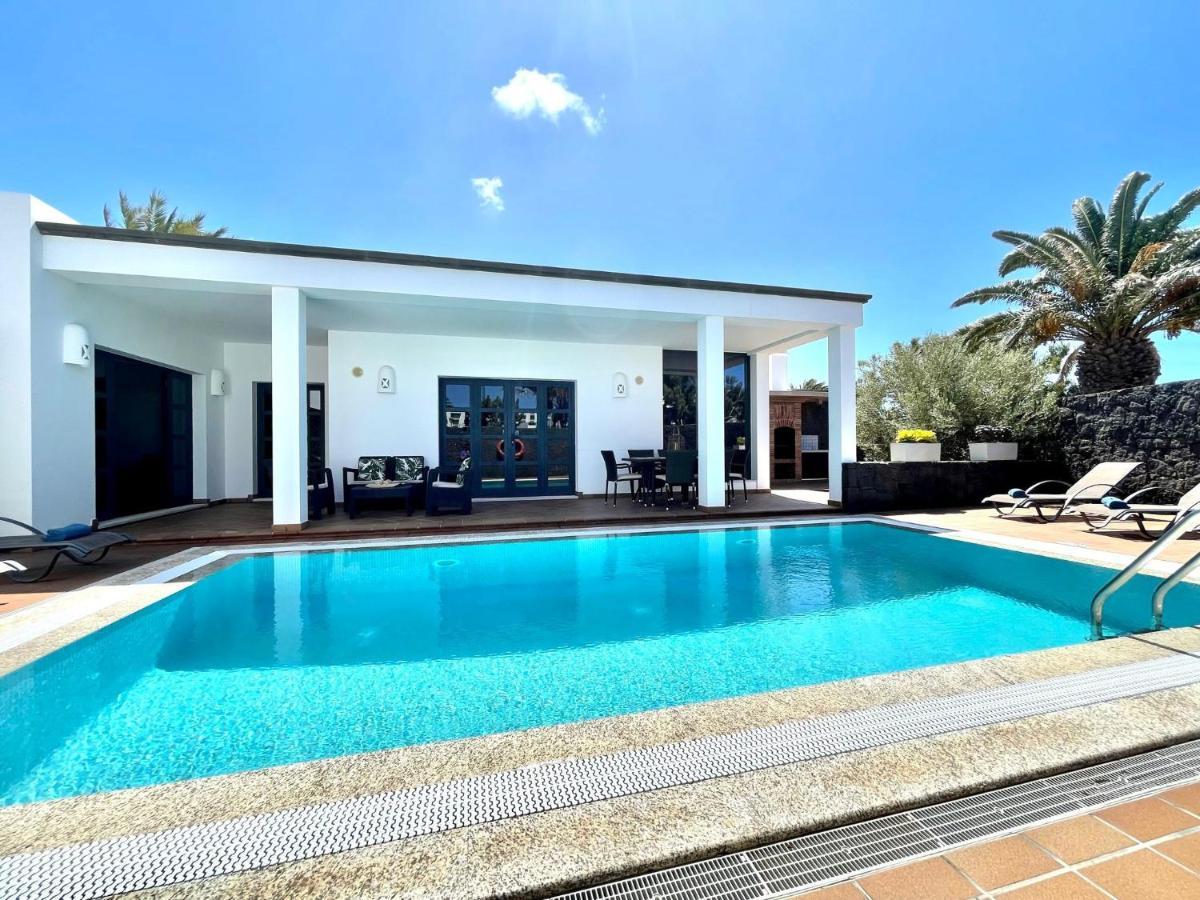 Villas Mamma Mia Pool Heat Private & Jacuzzi Playa Blanca  Exterior foto