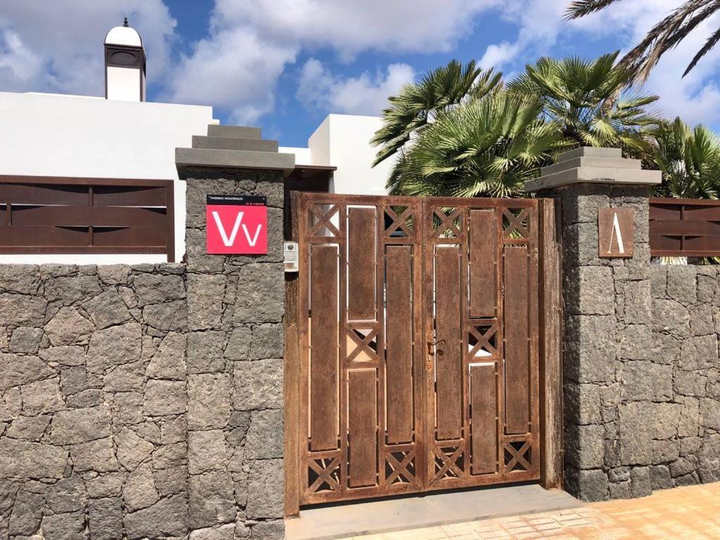 Villas Mamma Mia Pool Heat Private & Jacuzzi Playa Blanca  Exterior foto