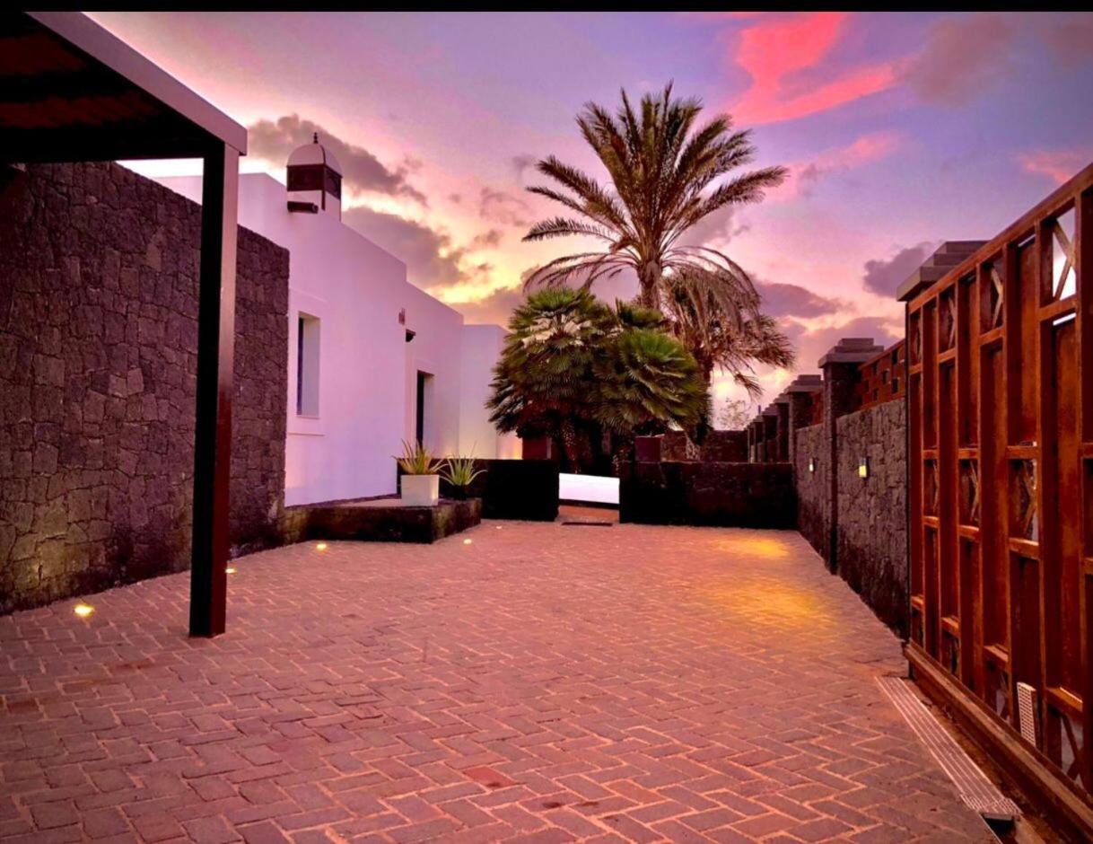 Villas Mamma Mia Pool Heat Private & Jacuzzi Playa Blanca  Exterior foto